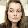 Birte Schnöink as Zimmermädchen