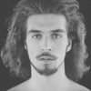Alexi Carpentieri as Lyktan