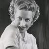 Polly Ward as Frankie