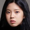 Kim Na-yeon as Lee Min-ju