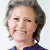 Birthe Neumann as Sara