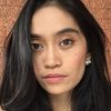 Sekar Sari as Santi
