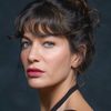 Berrak Tüzünataç as Reyhan