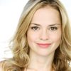 Betsy Beutler as Cindy