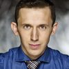 Scott Farley as Henrik