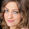 Mageina Tovah as Ellen