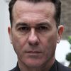 Peter Sullivan as Archie