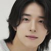 Nam Da-reum as Seung-tae