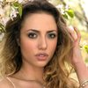 Sydney Sweeney as South Beach Girl 1