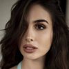 Yasmine Soofi as Alex