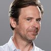 Matthias Matschke as Thomas