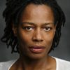 Suzette Llewellyn as Vivia