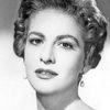 Carmen Montejo as Doña Agueda