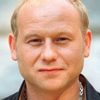 Bernd Michael Lade as Gross
