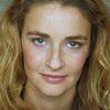Valentine Varela as Valérie