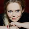 Tinna Hrafnsdóttir as Sigrid