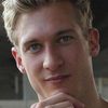 Martin Walde as Ali