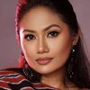 Angeli Bayani as Iniez