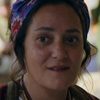 Neshe Demir as Polizistin