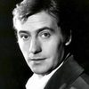 Michel Duchaussoy as Édouard Tezac