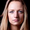 Melanie Denholme as Alexis