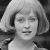 Tina Martin as Nell
