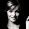Teri McMinn as Pam