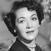 June Clayworth as Mitzi, On-Screen Actress (uncredited)