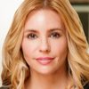 Olivia d'Abo as Veronica