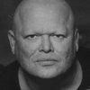 Milton Reid as Tong Guardian (uncredited)