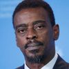 Seu Jorge as Pelé dos Santos