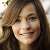 Anna Britt Mathiassen as Bank assistent