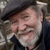 Tom Gallant as Searcher