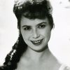 Chariklia Baxevanos as Helena auf Korfu