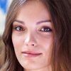 Lola Le Lann as Clara