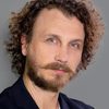 Barna Bokor as Endre