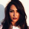 Shibani Bedi as Tina Das