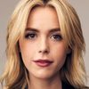 Kiernan Shipka as Kat