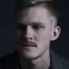 Eirik Hallert as Pelle