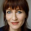 Rhondda Findleton as Jane Moore