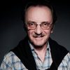 László Szacsvay as Guszti Lakatos (voice)