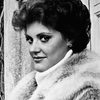Lise Hilboldt as Gretchen Carlsen