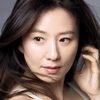 Kim Hee-ae as Moon Jeong-sook