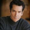 Jeffrey Meek as Tom Barrett