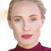 Sarah Kozlowski as Anna