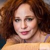 Eszter Ónodi as Lora (voice)