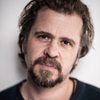 Wouter Hendrickx as Lesley