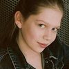 Hannah Fleming as Maureen (Farraj)