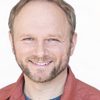 Darren Hill as Vincent Harris