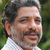 Jaffer Idukki as Vijayan Pillai